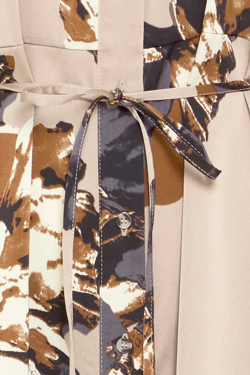 B.YOUNG - Jannike Shirt Dress String Mega Flower