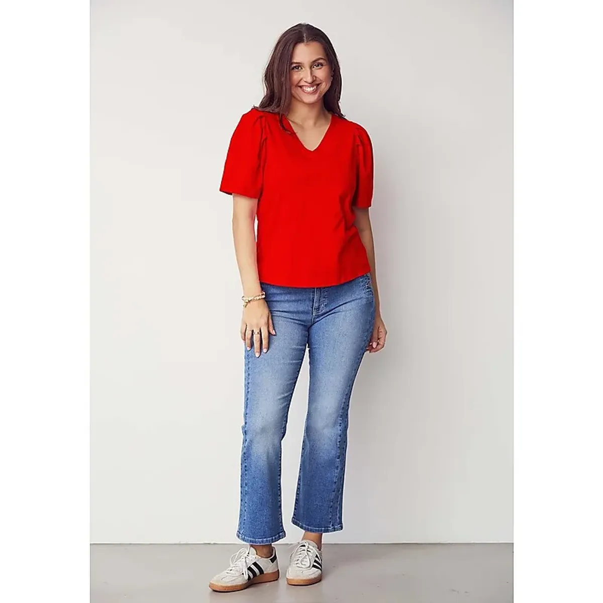 ISAY - Ninni V-Neck T-Shirt Fresh Red
