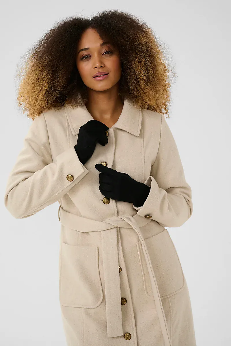 CREAM - Anime Knit Gloves Pitch Black